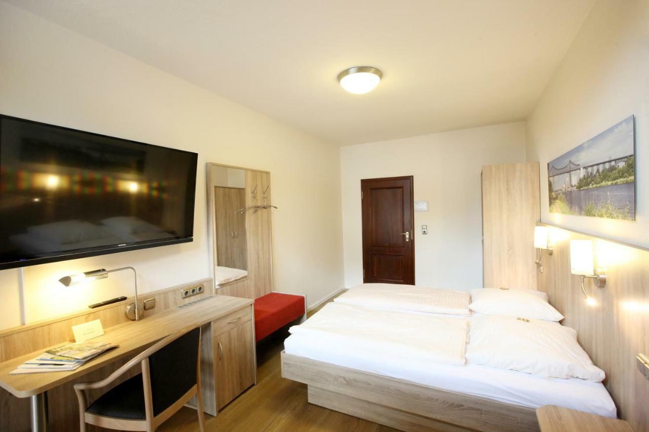 Hotel Kirchspiels Gasthaus Nortorf Екстериор снимка